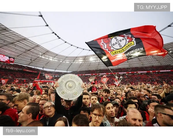 Saka赢得阿森纳球迷热烈支持，未来之星潜力备受期待