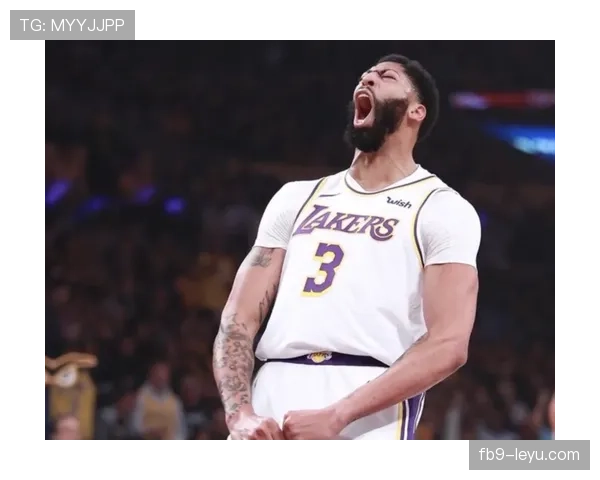 拉菲尼亚·迪亚斯状态回暖,新赛季开局表现抢眼引关注 拉菲尼亚·迪亚斯状态回暖,新赛季开局表现抢眼引关注