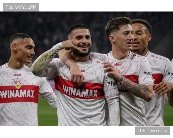 强队争霸重塑格局：本轮足球联赛点燃赛季竞争新高潮