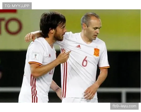 德容vs卢卡·莫德里奇 两代中场大师组织效率差异解析 德容vs卢卡·莫德里奇 两代中场大师组织效率差异解析